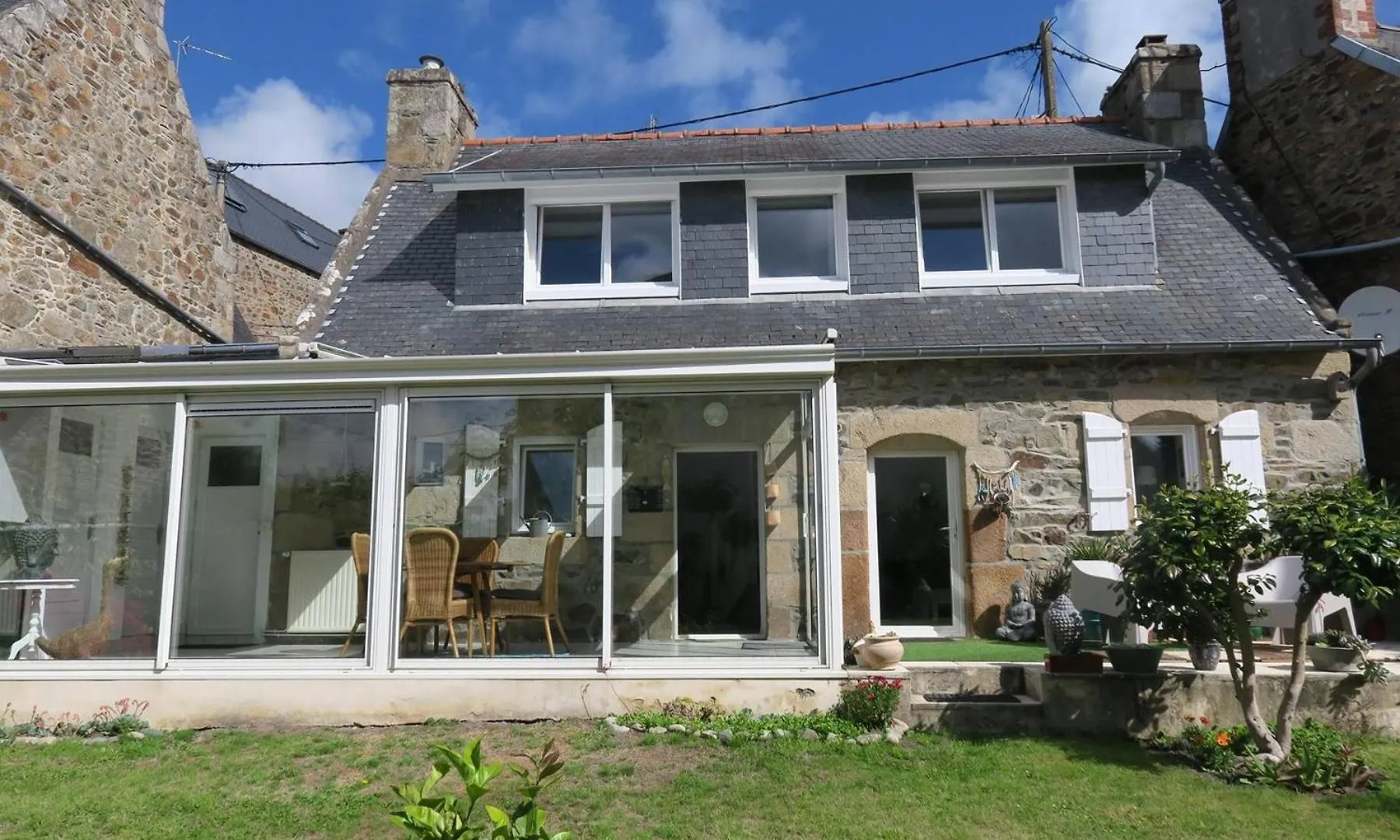 Maison De Charme Avec Jardin Clos, Terrasse A Perros-Guirec - Ref 868 0*,